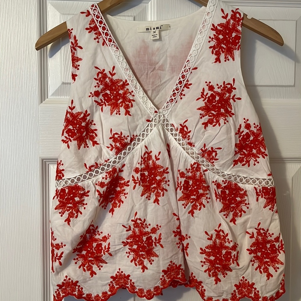 Red and White Floral Patterned Tank Top